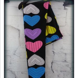 Women’s valentine day leggings size os